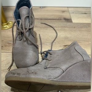 Toms wedge bootie